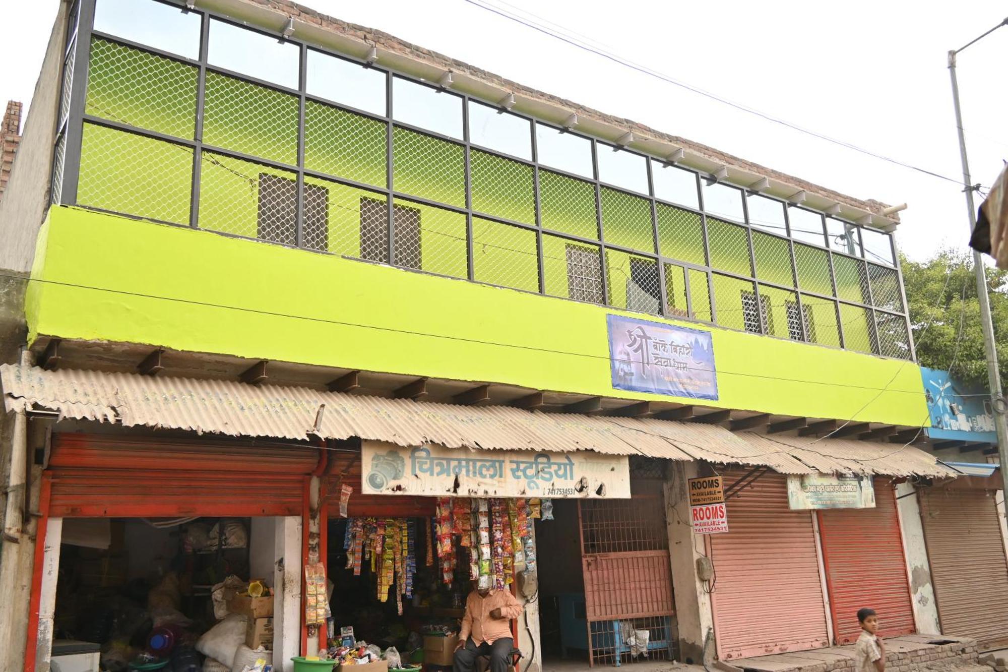 श्री बांके बिहारी सेवा धाम Hotel Vrindavan Ngoại thất bức ảnh